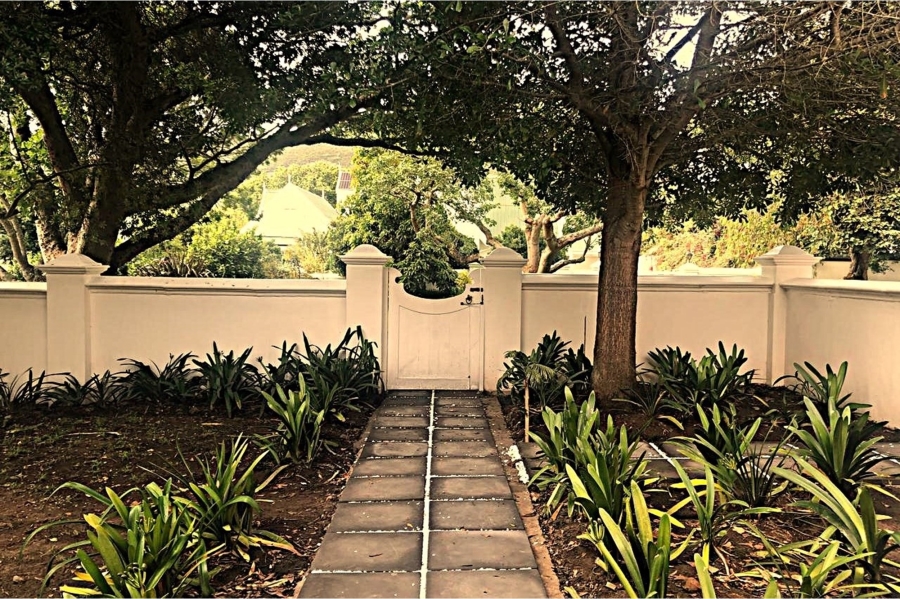 4 Bedroom Property for Sale in Belvidere Estate Western Cape